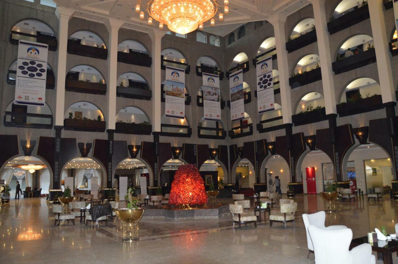 Basra International Hotel Exterior foto